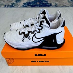 Lebron Witness VI TB White/Black Size 12